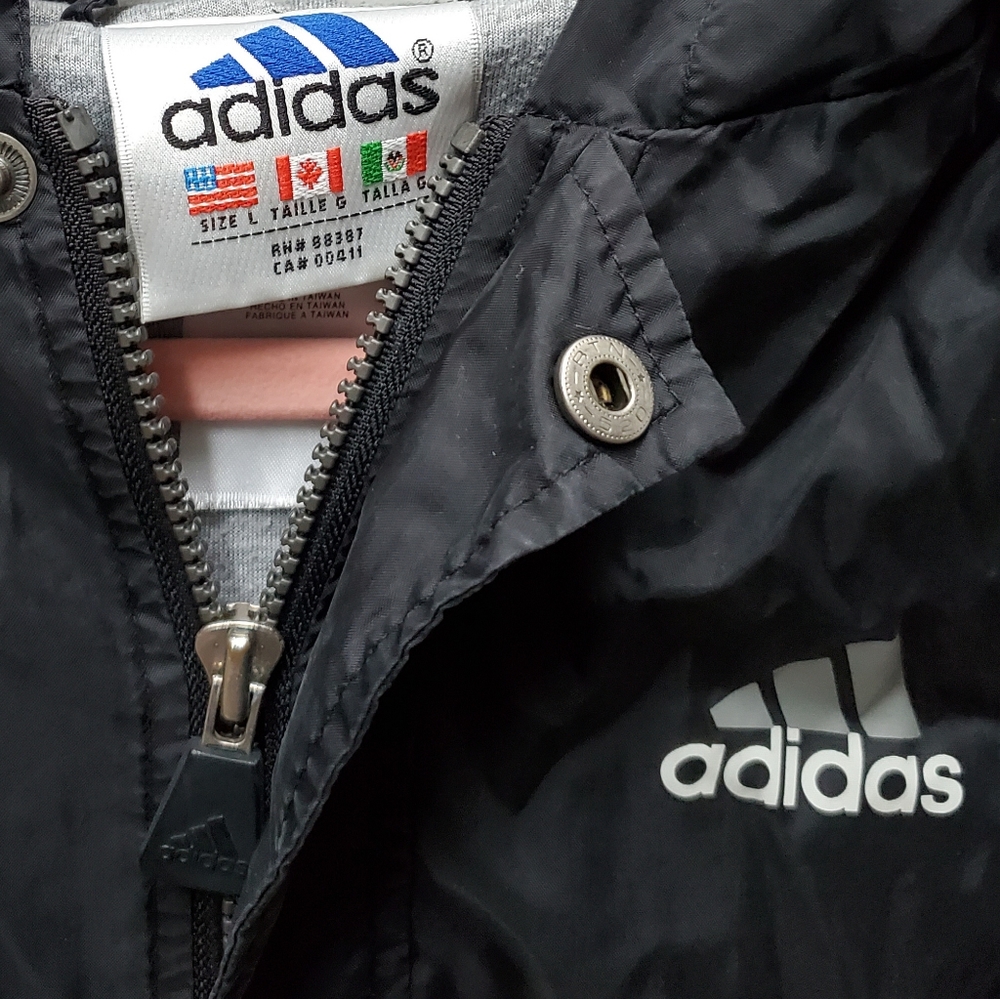 Adidas vintage windbreaker rain jacket - Picture 3 of 6